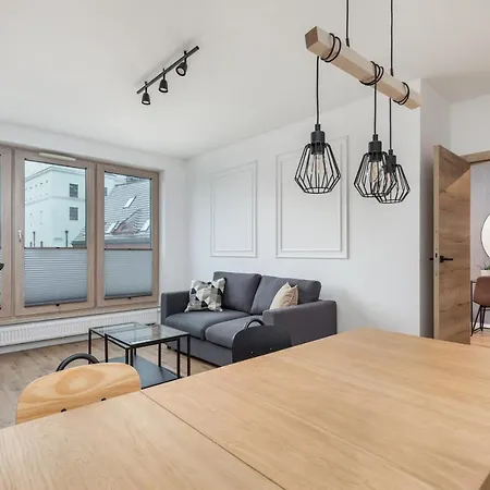 Old Town Black * シュチェチン