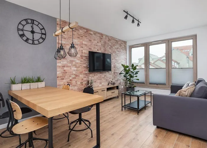 Old Town Black * 슈체친